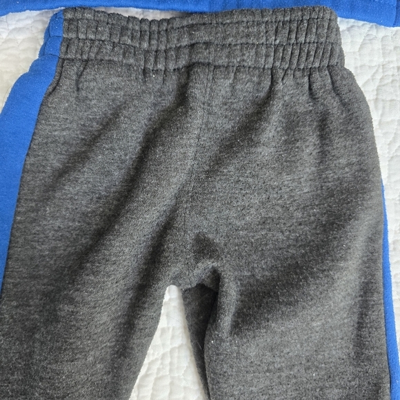 Reebok Baby 2-Piece Sweat Suit Blue Gray 12 Months - Picture 9 of 10